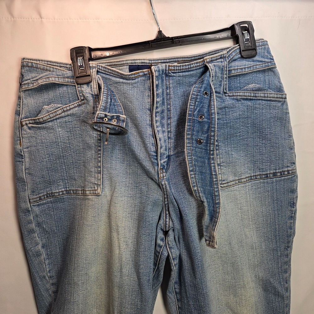 Women's LA Blues Denim Capris Stretch Size 14 Belt Vintage High Rise - Picture 4 of 7